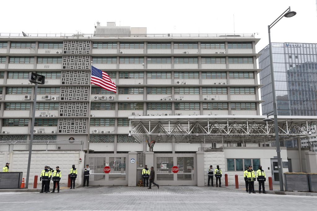 Β.Κορέα: Καμία εμπλοκή στην επίθεση κατά αμερικανού πρέσβη στη Σεούλ