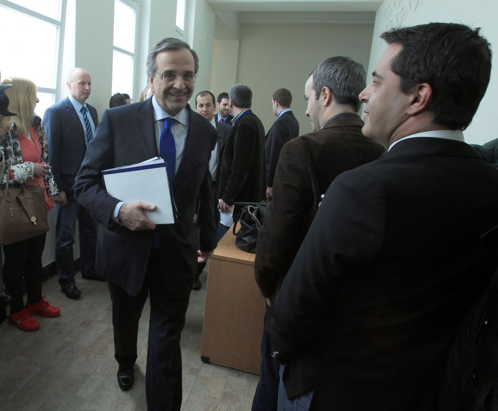 Ξεκίνησε το παιχνίδι «προεδρικών» και «δελφίνων» στην σκακιέρα της Ν.Δ.