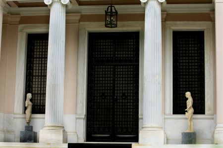 Υιοθετεί την λογική των εκλογών το Μέγαρο Μαξίμου – Δεν διαψεύδει την πρόθεση που διατύπωσε ο Βαρουφάκης