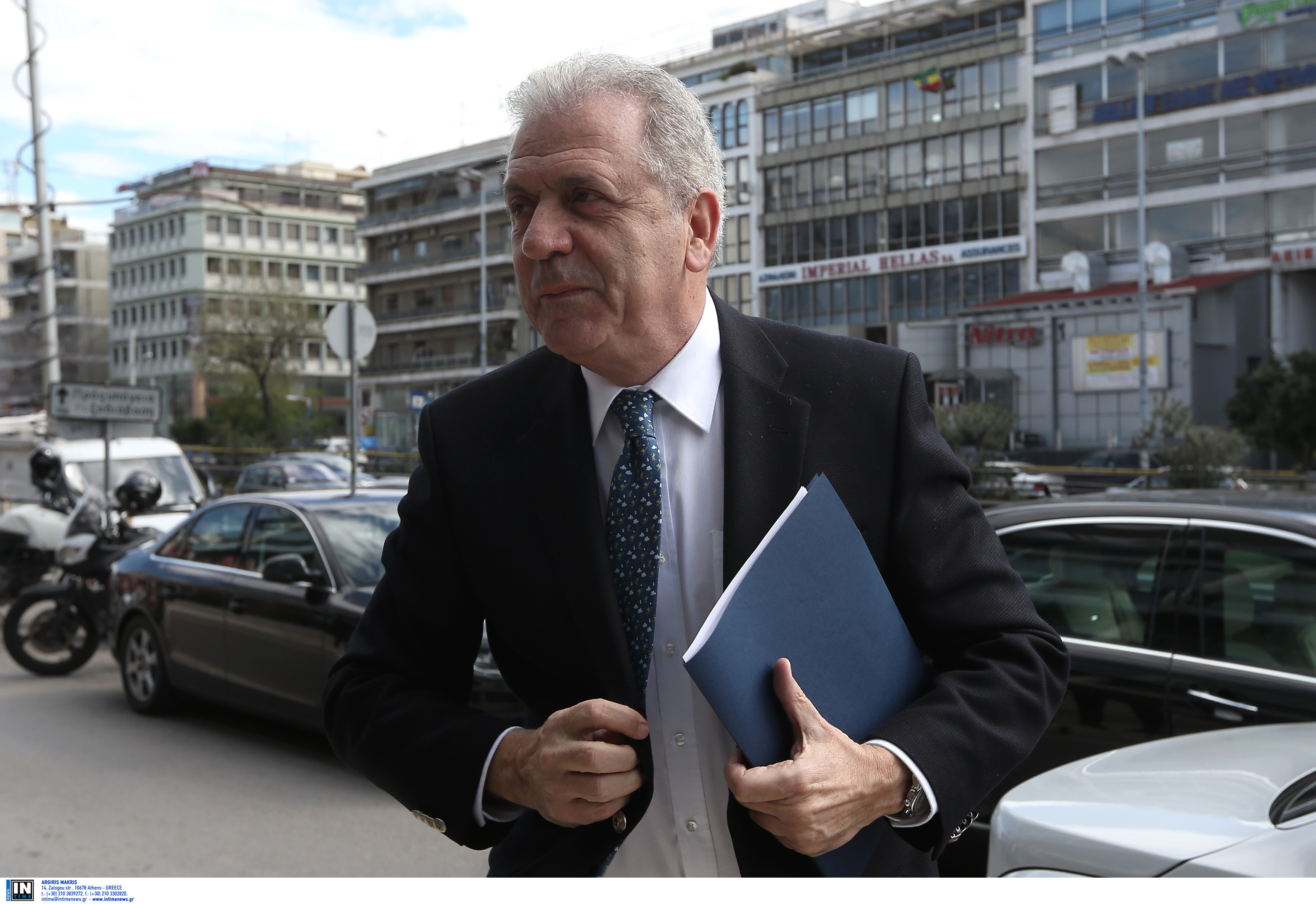 Αβραμόπουλος: Εκκληση για συνέχιση των διαπραγματεύσεων