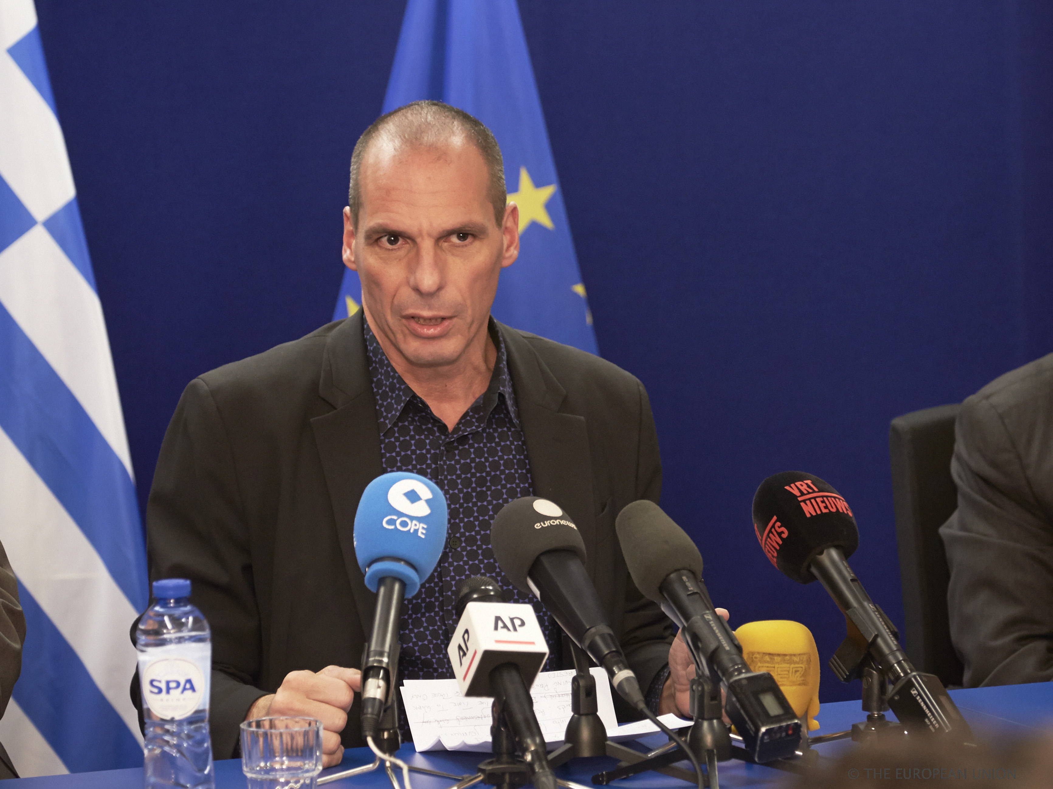 Βαρουφάκης: Αναστολή κάποιων προεκλογικών υποσχέσεων του ΣΥΡΙΖΑ αν χρειαστεί για να οικοδομηθεί εμπιστοσύνη