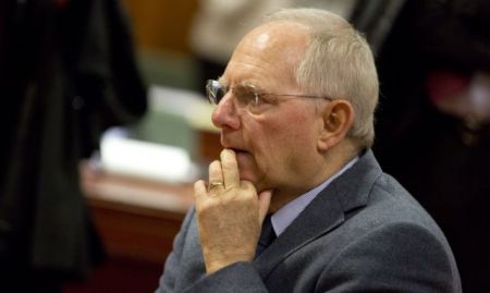 Ανοίκεια και προσβλητική η επίθεση Σόιμπλε σε Βαρουφάκη