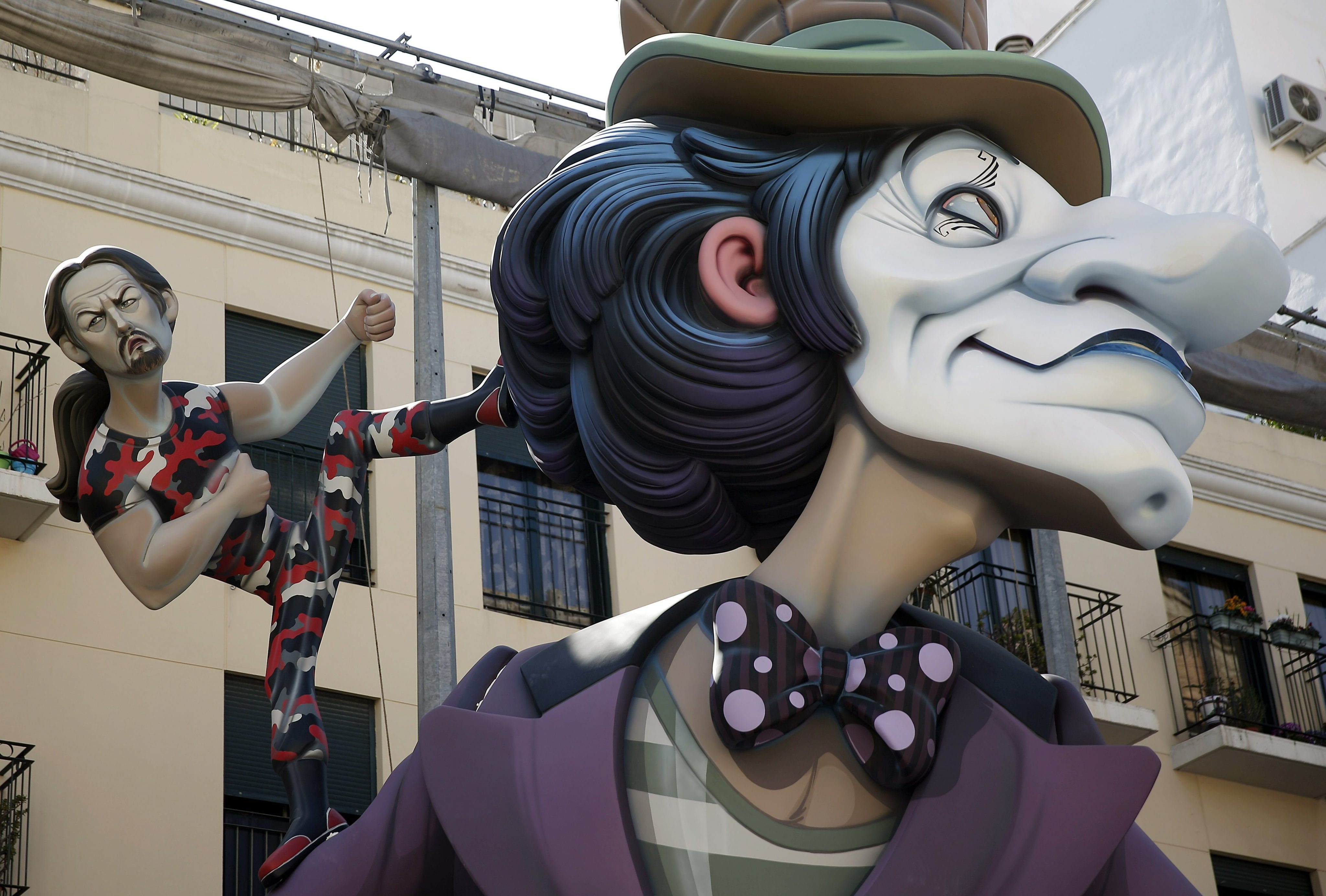 Χρήμα, σεξ και οικογένεια