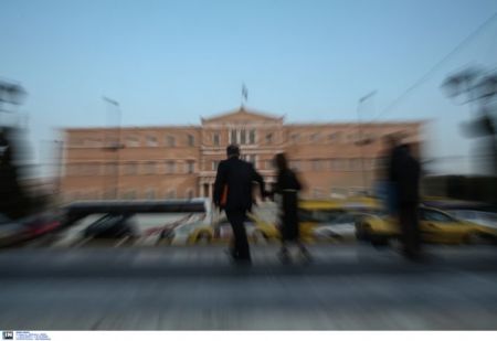 Τέσσερις τροπολογίες του ΚΚΕ στο νομοσχέδιο για την ανθρωπιστική κρίση