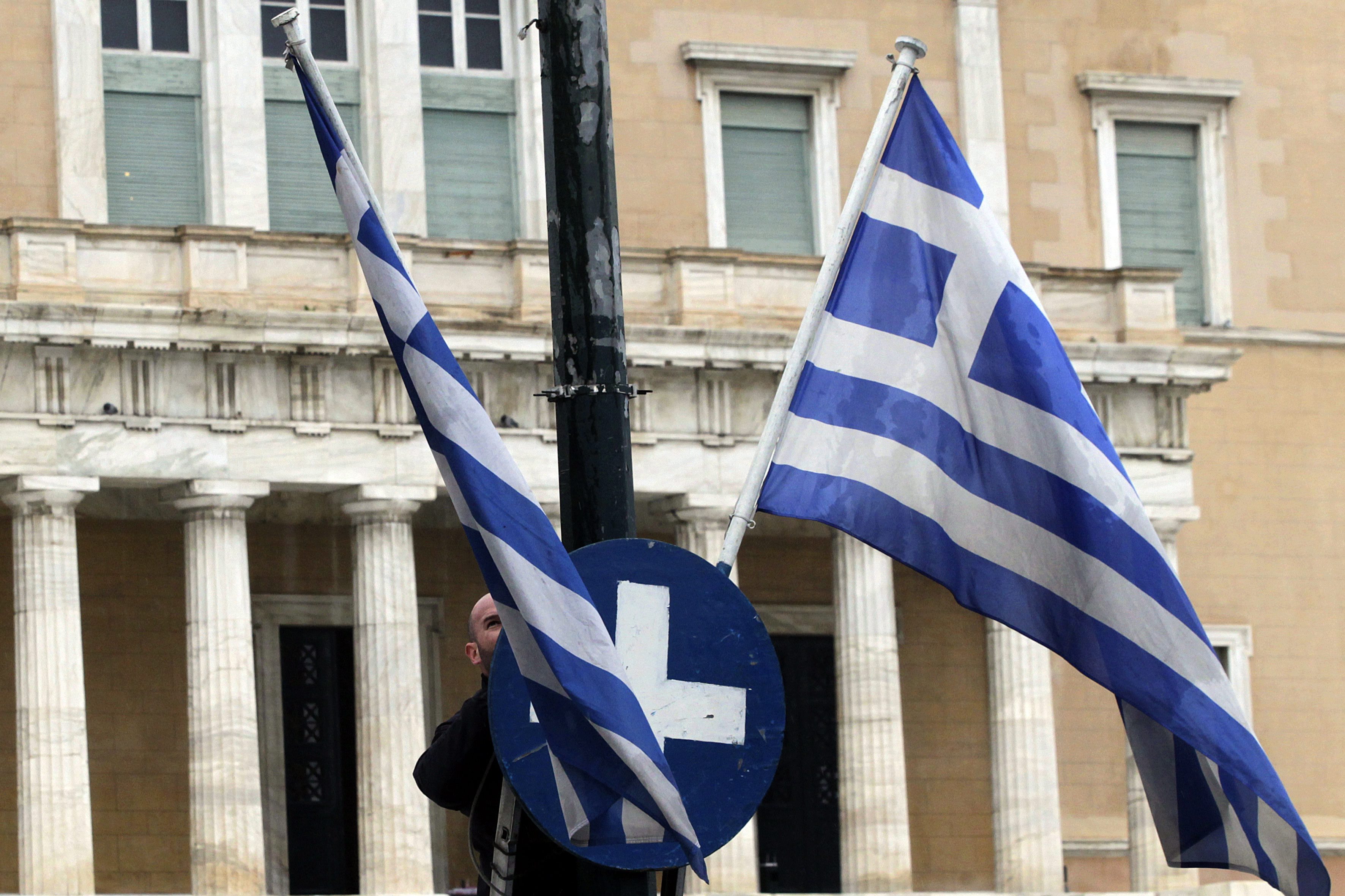 Η συζήτηση στην ελληνική Bουλή και οι διαπραγματεύσεις στα διεθνή ΜΜΕ