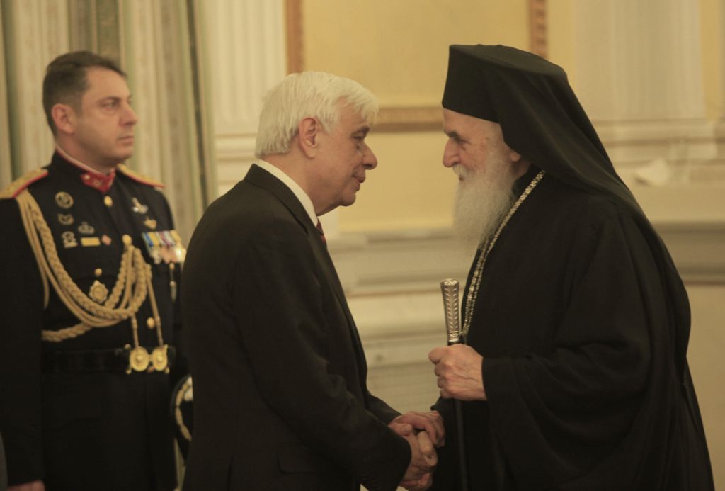 Πρωτοβουλίες για πολιτική συναίνεση