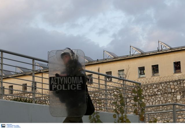 Major reactions at Korydallos over the upcoming Golden Dawn trial