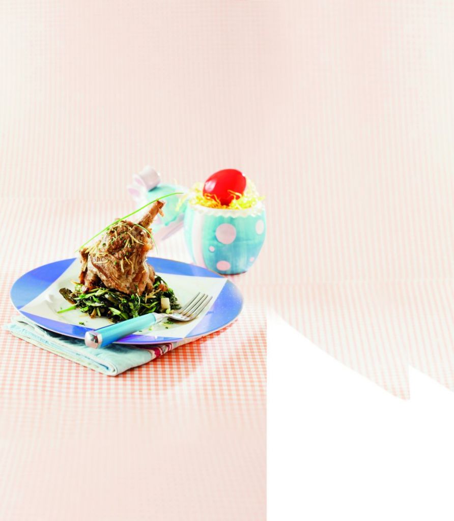 Αρνί στην κατσαρόλα με ανοιξιάτικα χόρτα