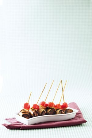 Μελιτζάνες «μπογαλάκια» με αρνί