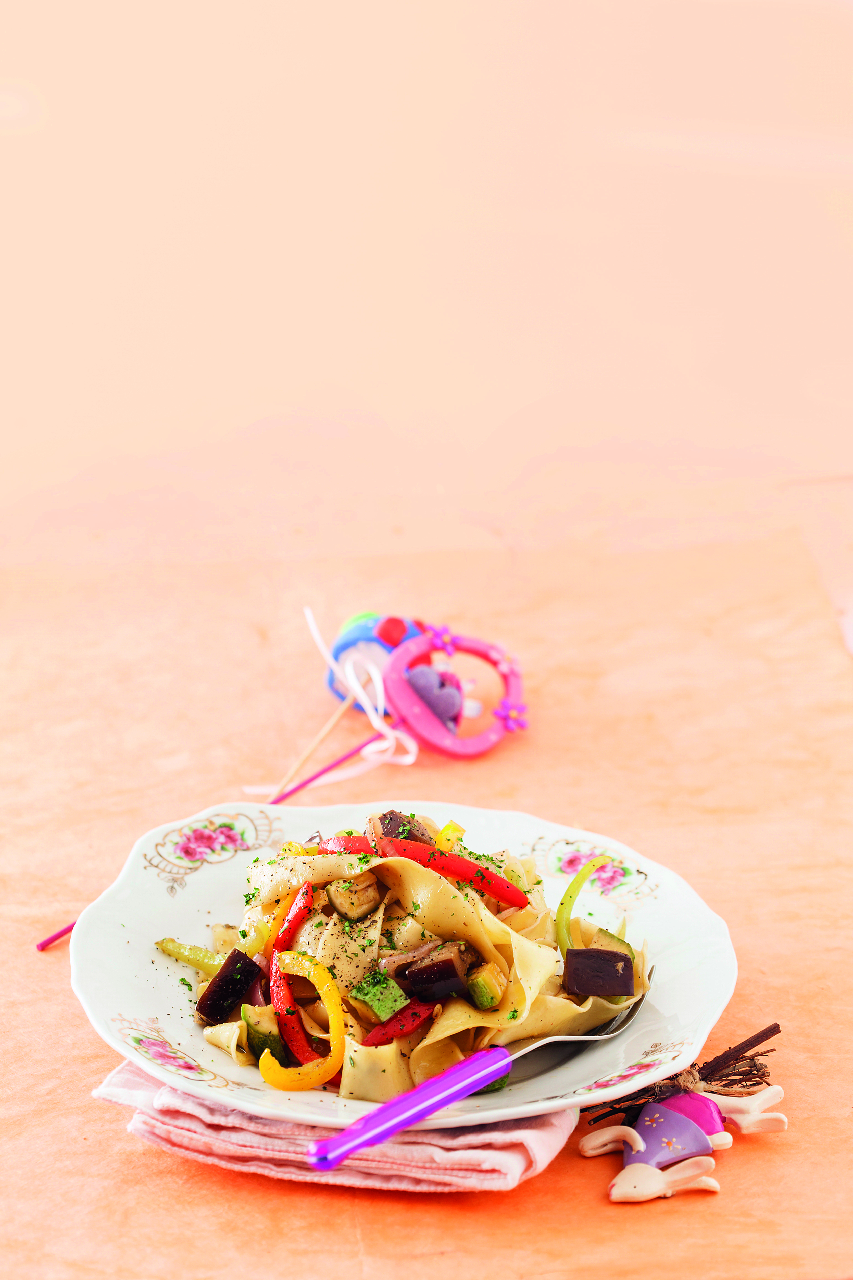 Παπαρδέλες με σάλτσα λαχανικών