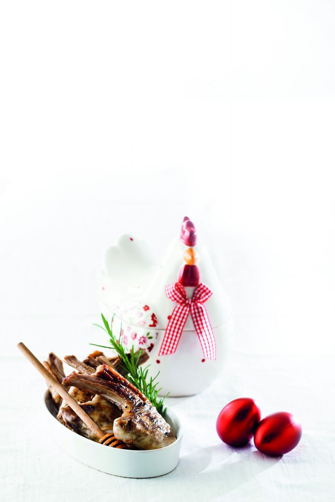 Παϊδάκια σε μπόλια με σάλτσα μελιού