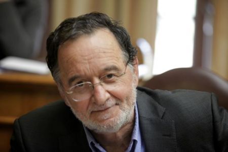 Λαφαζάνης: Κυρίαρχοι κύκλοι της ΕΕ εκβιάζουν ωμά τη χώρα