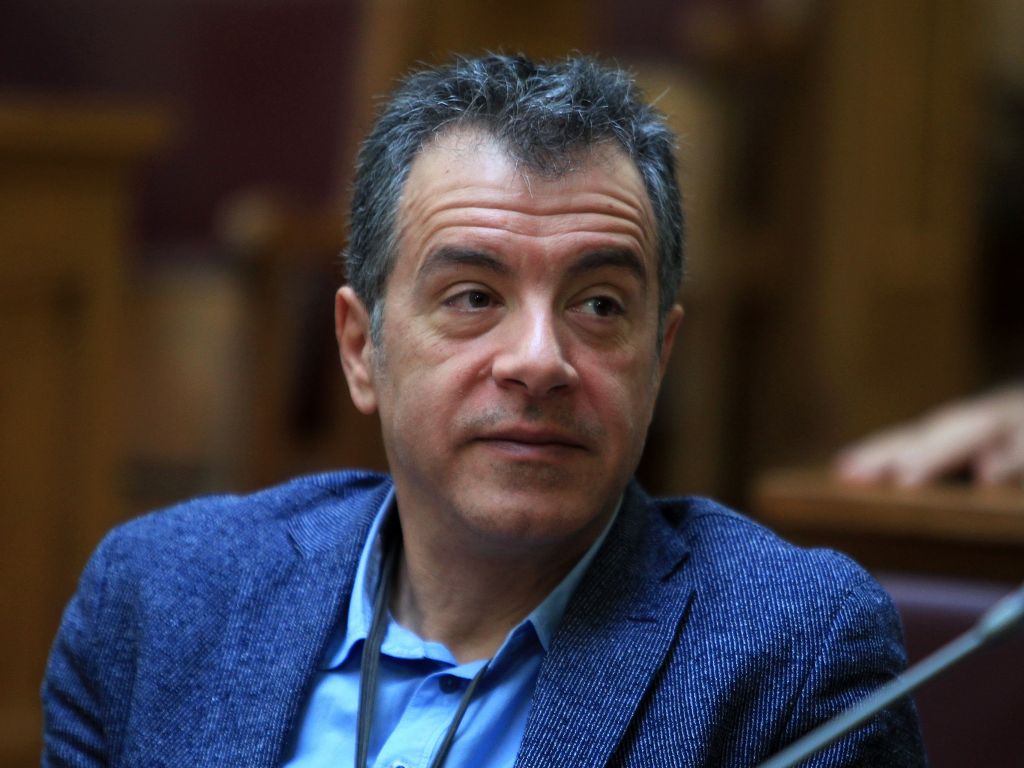 Στ.Θεοδωράκης: «Ναι» για μην αποκολληθούμε από την Ευρώπη