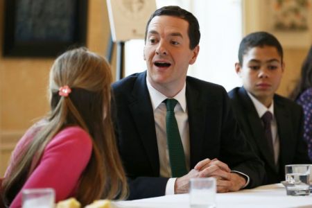 Νέο κέρμα μιας στερλίνας θα κυκλοφορήσει στη Βρετανία