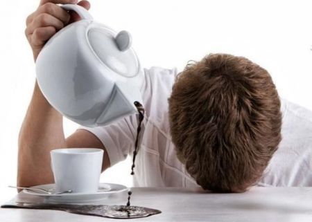 Οι εχθροί του hangover