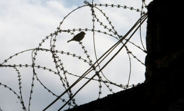 SYRIZA and Independent Greeks disagree on maximum security prison bill