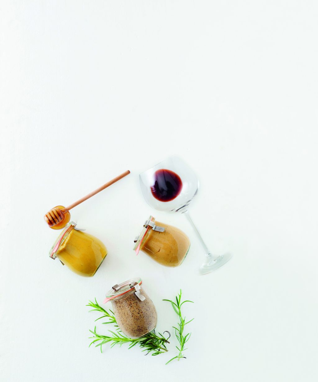 Μουστάρδα με μέλι και κουρκουμά