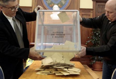 Επικράτησε η δεξιά του Νικολά Σαρκοζί στις γαλλικές Περιφερειακές Εκλογές