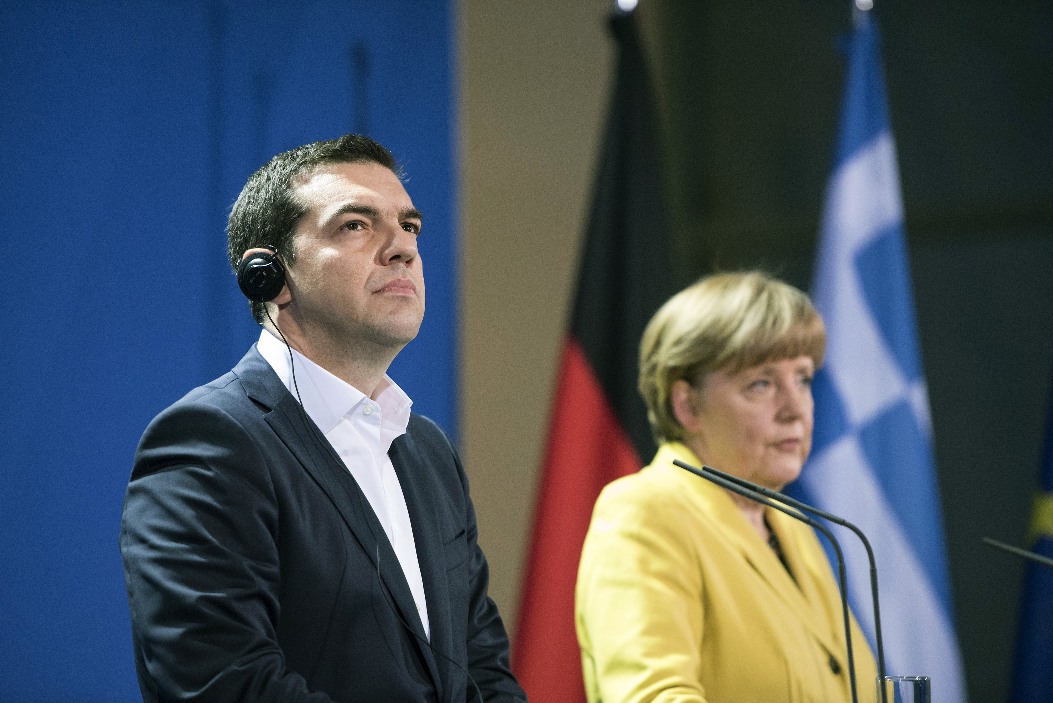 Αλλαγή ρητορικής στο Βερολίνο, εξελίξεις στην Αθήνα