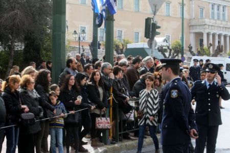 Ολοκληρώθηκε η μαθητική παρέλαση για την 25η Μαρτίου στην Αθήνα
