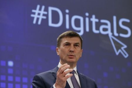 Α.Άνσιπ: Η Ελλάδα να δώσει την δέουσα προσοχή στην ενιαία ψηφιακή αγορά