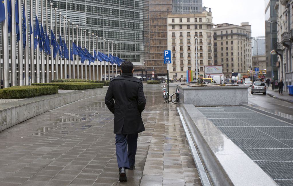 Reuters: Δεν αποκλείουν οι Βρυξέλλες σενάρια παράλληλου νομίσματος