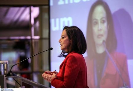 Διαμαντοπούλου: Με τουλάχιστον 200 ψήφους οι αλλαγές στην Παιδεία