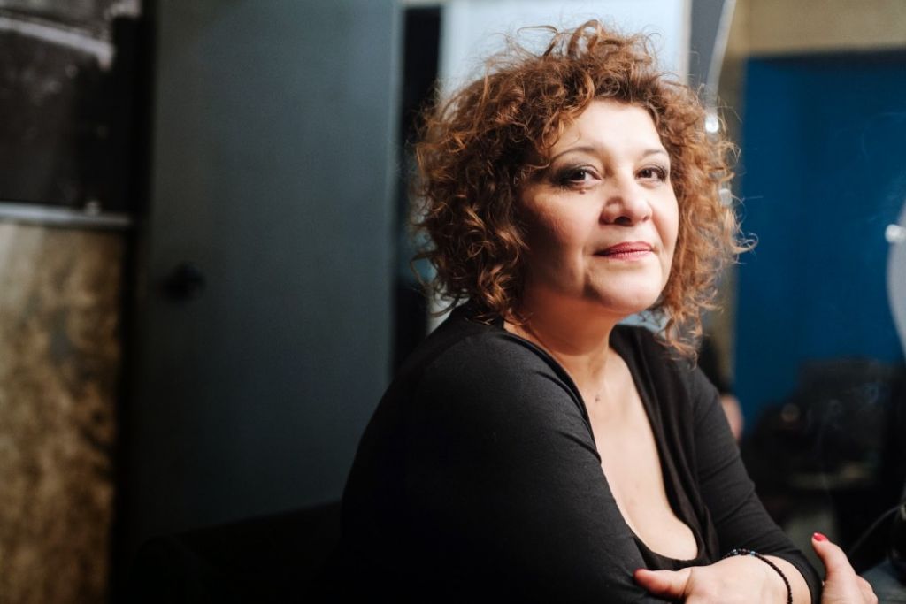 Η Γιώτα Νέγκα «Αυτοπροσώπως» στον Νίκο Θρασυβούλου