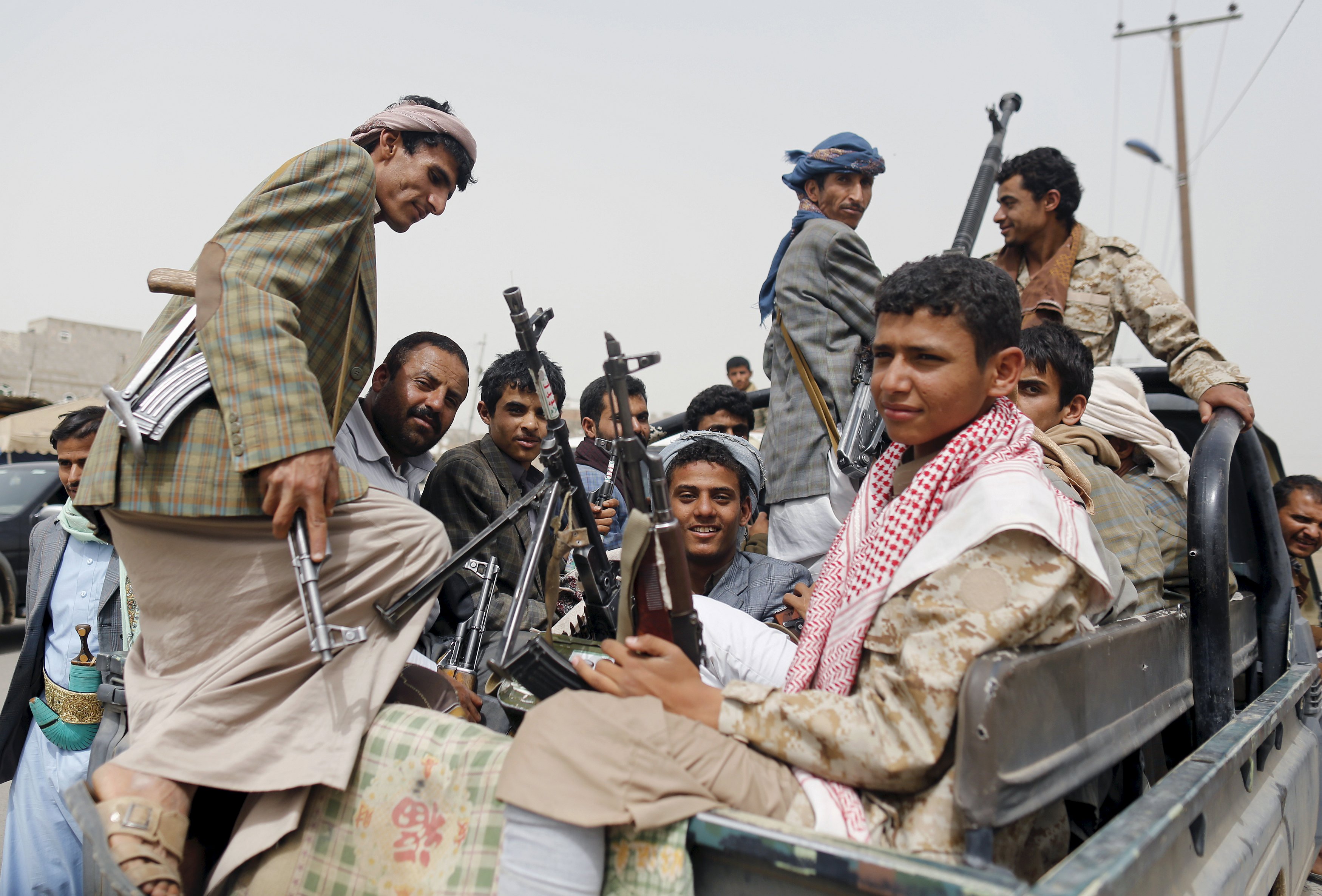 Ελπίδες για την Υεμένη – Οι σιίτες αντάρτες Χούτι παραδίδουν λιμάνι στον ΟΗΕ