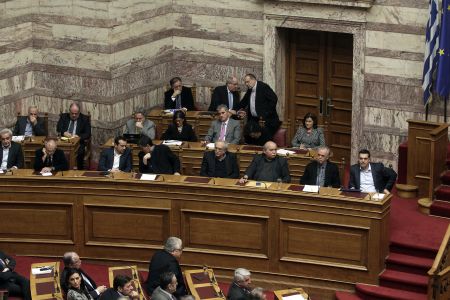 Μέγαρο Μαξίμου: «Οι Θεσμοί δημιουργούν εμπόδια στην διαπραγμάτευση»