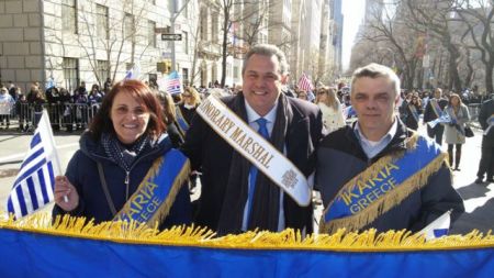 Παίζει με τη φωτιά ο κ. Καμμένος