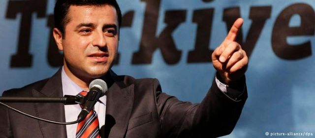 Deutsche Welle: Ντεμιρτάς, ο κούρδος ανταγωνιστής του Ερντογάν