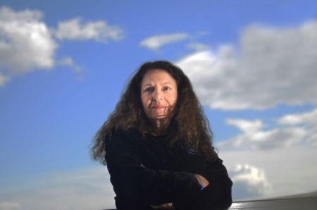 Ρέα Γαλανάκη: Ζούμε μια τραγωδία χωρίς κάθαρση