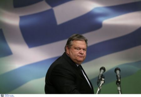 Ευ. Βενιζέλος: «Γινόμαστε μια χώρα της παρ’ ολίγον χρεοκοπίας»