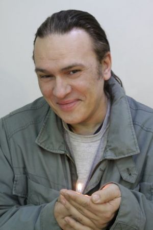 Κώστας Λειβαδάς: «Πάντα πίσω από όλα υπάρχει μια γυναίκα»