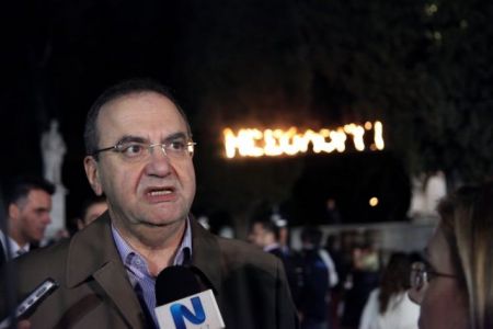 Στρατούλης: Ο λαός μας μπορεί να λέει “όχι” και να κάνει ηρωικές εξόδους