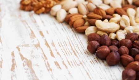 Μπλόκο σε περίπου 16 τόνους κάσιους στο Γ Τελωνείο Πειραιά