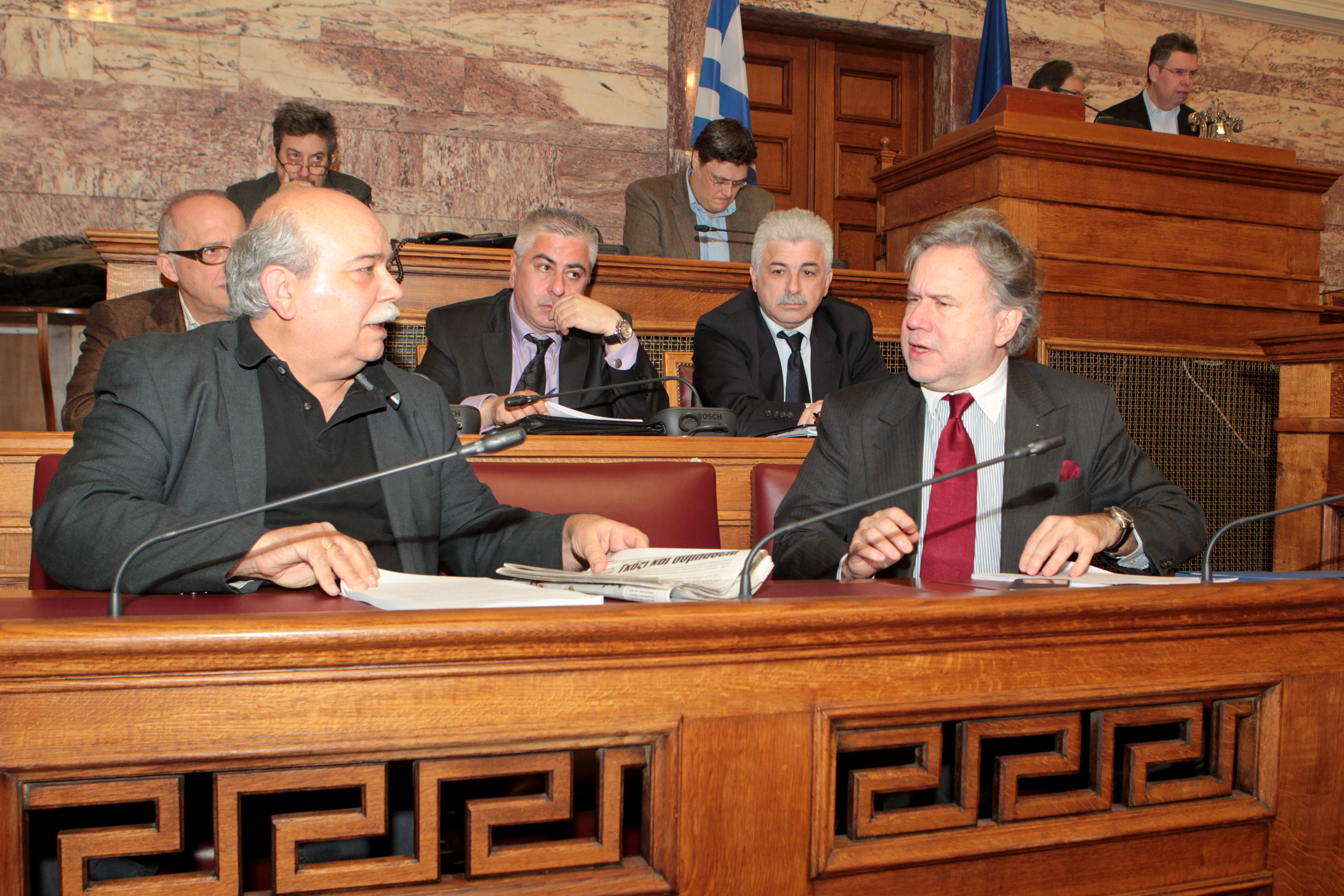 Βουλή:Πυρά ΝΔ-ΠαΣοΚ για σύγκρουση συμφερόντων Κατρούγκαλου