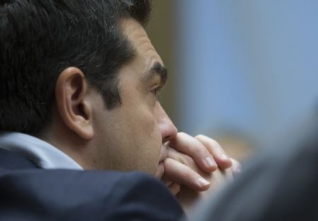 Διαψεύδει η κυβέρνηση σενάρια πρόωρης κάλπης