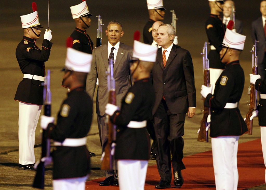 Ενώπιος ενωπίω αναμένεται να έρθουν Μπ.Ομπάμα – Ρ.Κάστρο