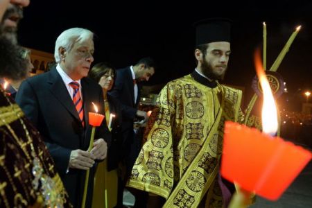 Ευχές του Προκόπη Παυλόπουλου προς τον ελληνικό λαό μετά την Ανάσταση