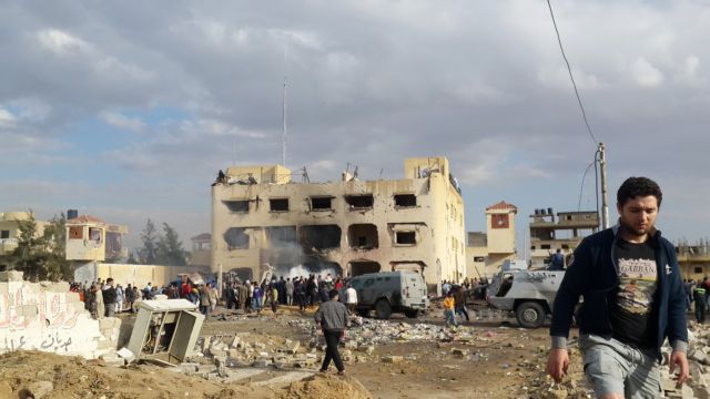 Αίγυπτος: Βομβιστική επίθεση σε σπουδαστές στρατιωτικής ακαδημίας