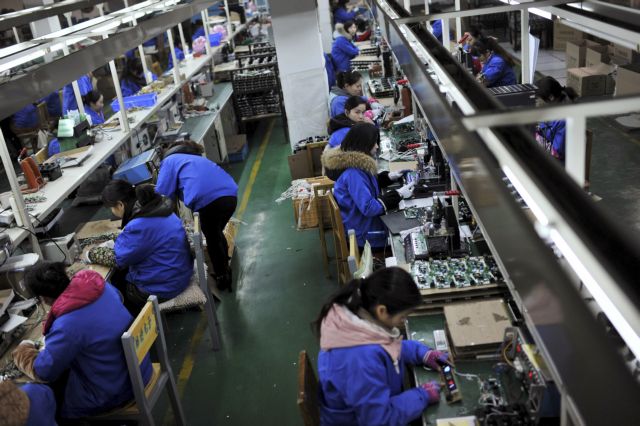 Κίνα: Με ρυθμό 7% η ανάπτυξη της οικονομίας το α’ τρίμηνο του 2015