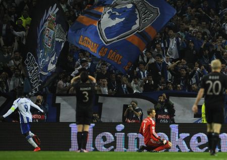 Champions League: Παρί – Μπαρτσελόνα (1-3), Πόρτο – Μπάγερν (3 – 1)