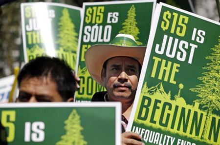 Μετέωρα τα βήματα της ανάπτυξης και το 2015