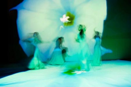 Ο χορός γιορτάζει