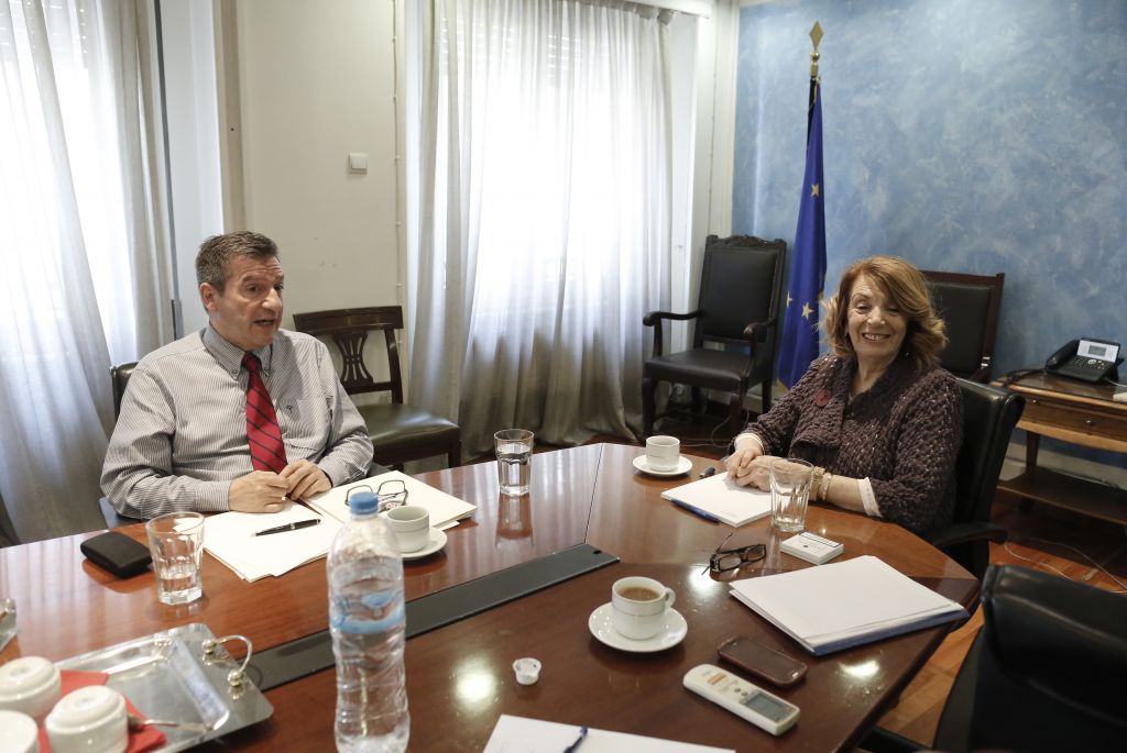 Καμίνης: «Ναι» σε κέντρο φιλοξενίας προσφύγων στην Αθήνα