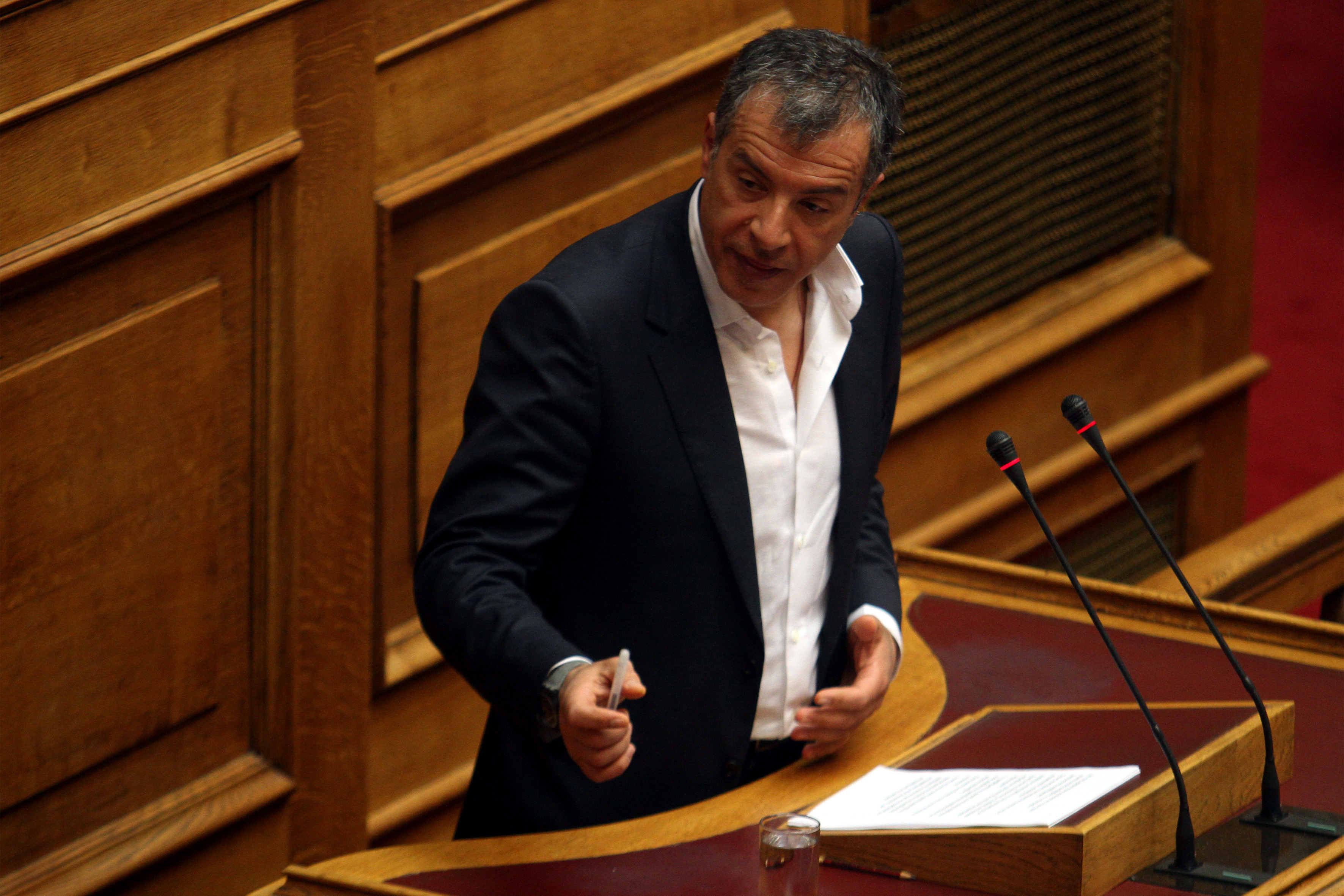 Στ.Θεοδωράκης: Ζητά ενεργοποιήση «Ώρας του Πρωθυπουργού»