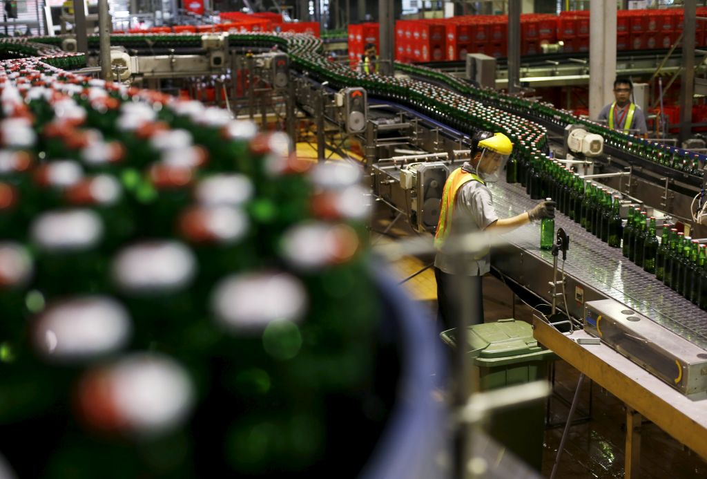 ΟΟΣΑ: Στα ύψη η κατανάλωση αλκοόλ σε νεαρά άτομα