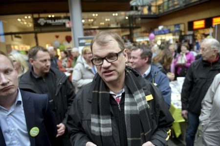 Κάλπες στη Φινλανδία, φαβορί για νέος πρωθυπουργός ο κεντρώος Σίπιλα